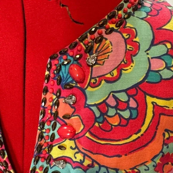 Lilly Pulitzer Vibrant Multicolor Paisley Dress with beaded neckline - Picture 3 of 12